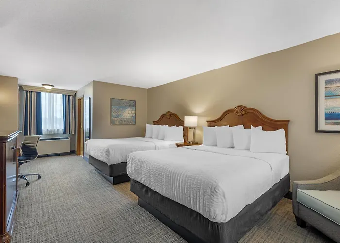 Best Western Plus Dubuque Hotel And Conference Center
